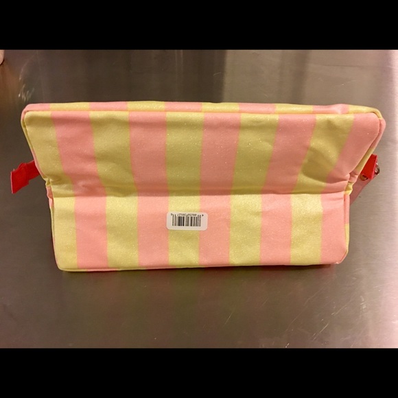 Benefit Bundle - Picture 3 of 6